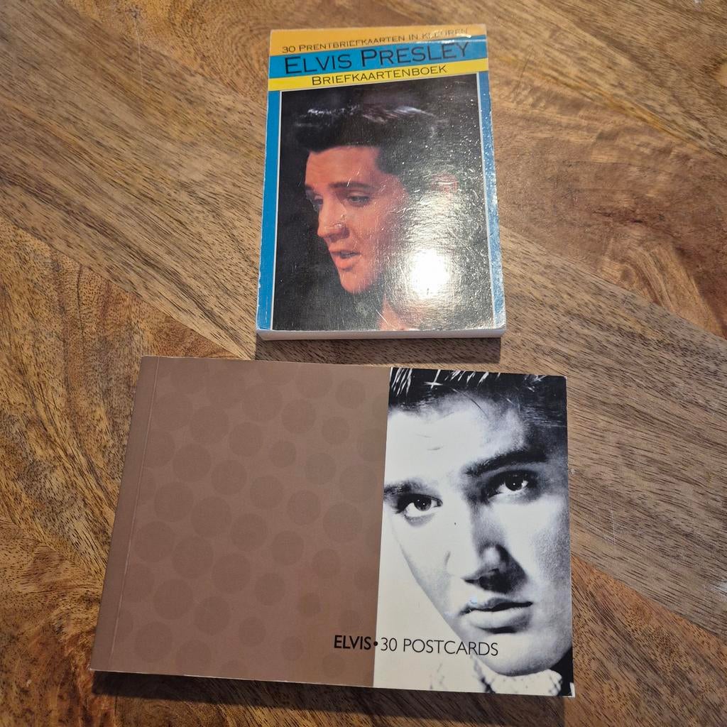Elvis Presley briefkaartenboek en 30 postcards, Ophalen of Verzenden