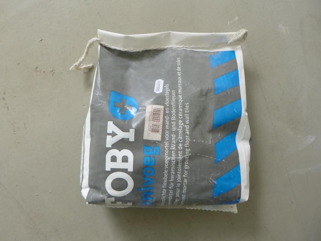 Foby univoeg flexibele  voegmiddel 5 kg zilvergrijs, nieuw, Overige typen, Nieuw, 10 m² of meer, Overige materialen