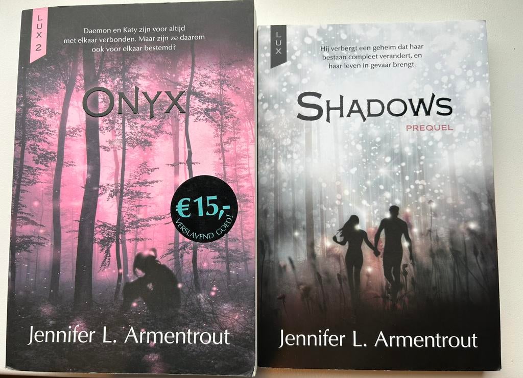 Lux Jennifer Armentrout, Ophalen of Verzenden, Zo goed als nieuw