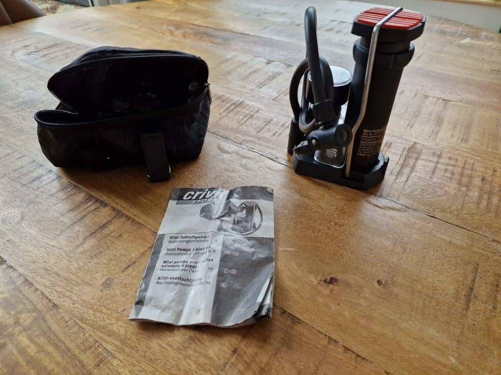 Compacte mini voetpomp van Crivit Sports, Ophalen of Verzenden, Drukmeter, Zo goed als nieuw