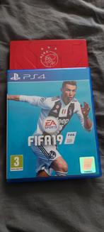 Fifa 19 + steelbox ajax, Ophalen of Verzenden, Zo goed als nieuw, Sport, 3 spelers of meer