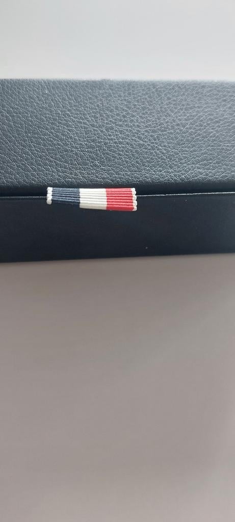 Montuur Thom Browne, Overige merken, Nieuw, Ophalen of Verzenden, Grijs