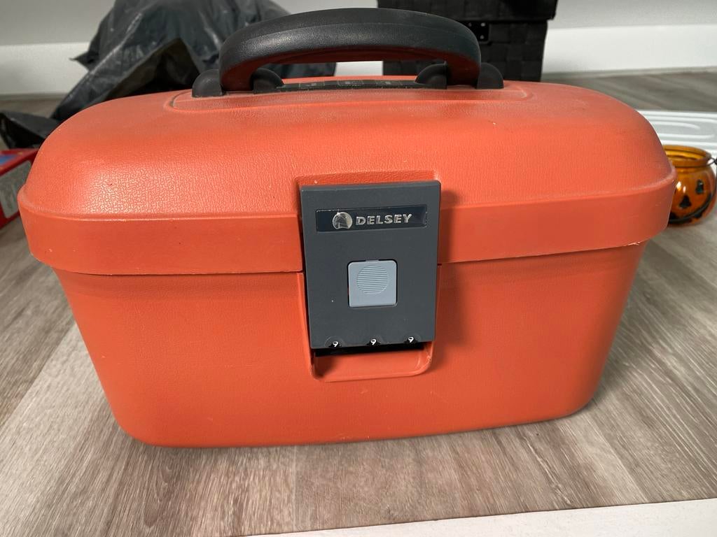 Delsey Beautycase Oranje met Spiegeltje en Cijferslot, Gebruikt, Oranje, Ophalen of Verzenden, Met slot