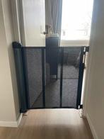 Oprolbaar traphekje zwart Kidsriver Twist NIEUW - tot 105 cm, Kinderen en Baby's, Traphekjes, Ophalen, Overige materialen, Nieuw