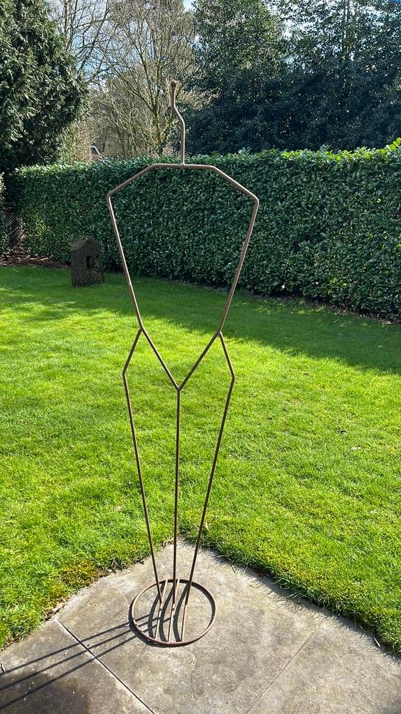 Ijzeren artistiek tuinbeeld 170cm, Ophalen, Zo goed als nieuw, Metaal, Overige typen