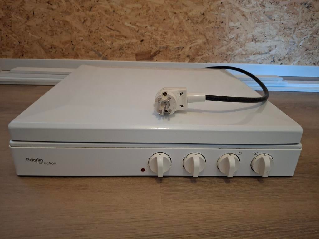 PELGRIM keramisch kookfornuis, Ophalen, Gebruikt, Minder dan 85 cm, Keramisch