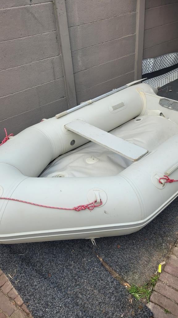 Quicksilver 300AD rubberboot (ligt nu opgeblazen), Ophalen, Overige typen