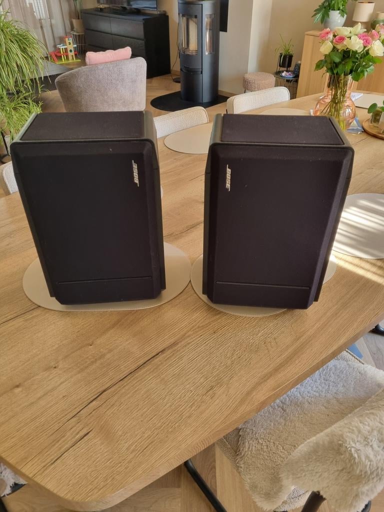 Bose boxen, Ophalen, Minder dan 60 watt, Front, Rear of Stereo speakers, Bose
