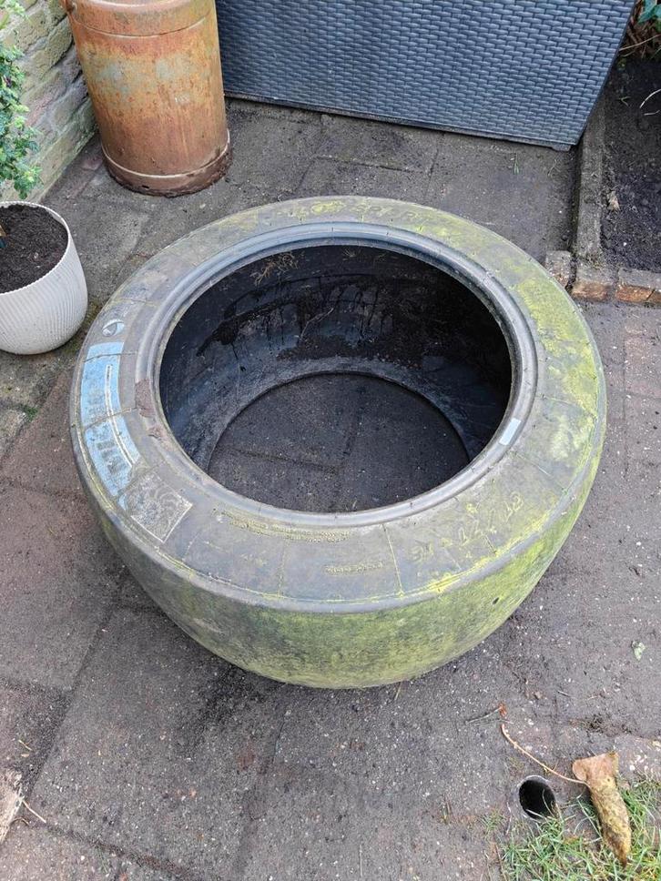 Raceband Michelin, te gebruiken als bloembak of vijver, Tuin en Terras, Bloembakken en Plantenbakken, Gebruikt, Metaal, Tuin, Minder dan 30 cm