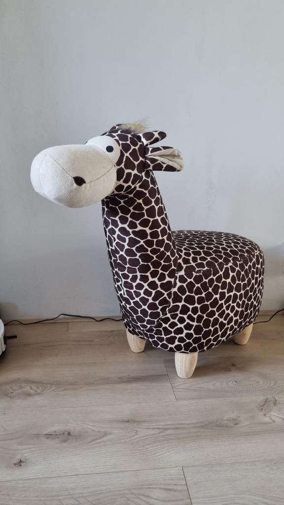 Leuke giraf poef/stoeltje voor de kinderkamer, Ophalen, Minder dan 50 cm, Gebruikt, 50 tot 75 cm