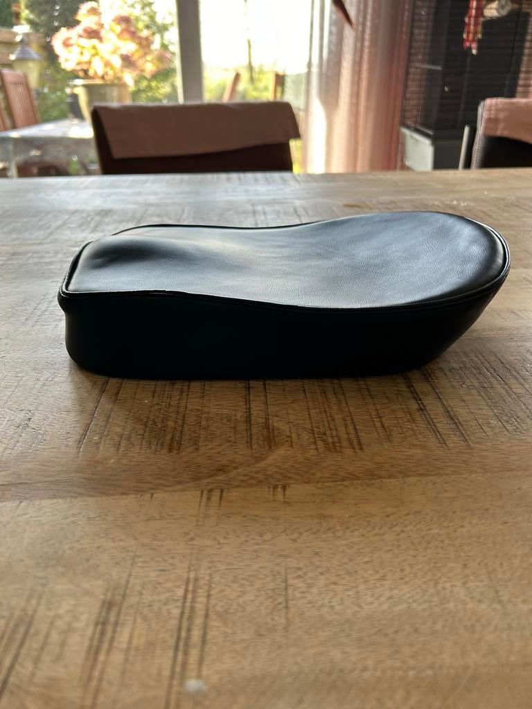 Origineel Harley Davidson passagierszitje met zuignappen, Ophalen of Verzenden, Gebruikt