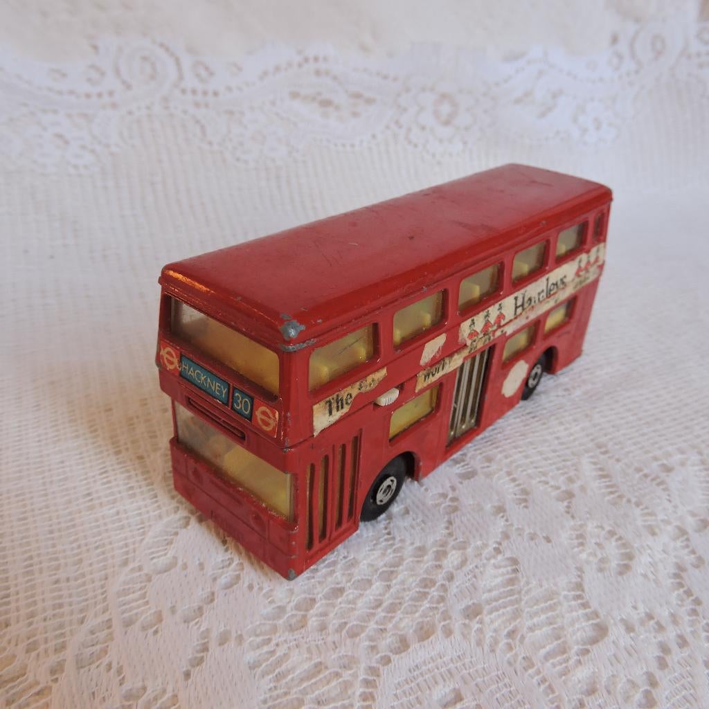 Hackney the Londoner K-15 matchbox bus 1972 Lesney, Ophalen of Verzenden, Gebruikt, Bus of Vrachtwagen, Matchbox