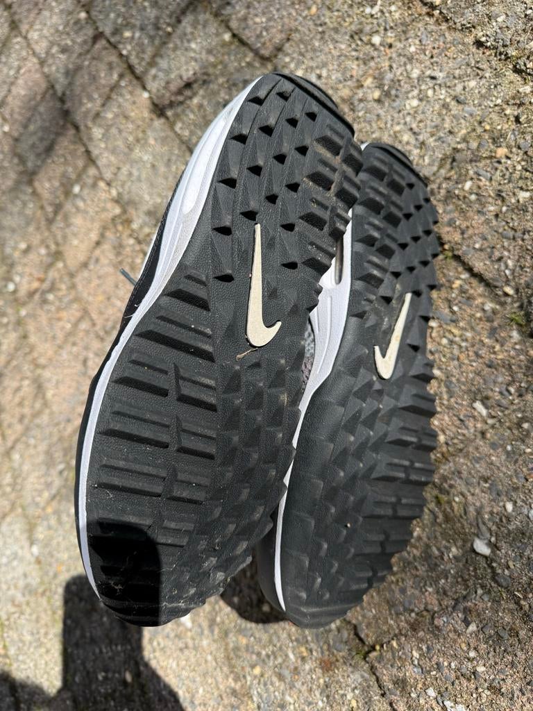 Nike golfschoenen - Maat 38,5 - Zo goed als nieuw, Sport en Fitness, Ophalen of Verzenden, Zo goed als nieuw, Schoenen, Overige merken