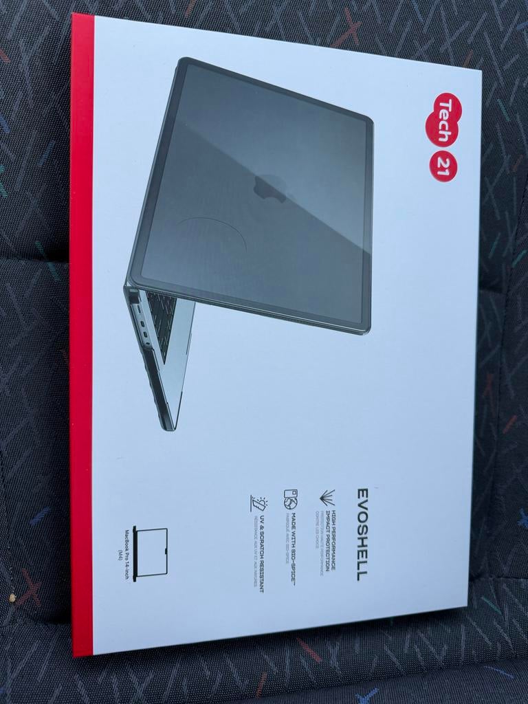 Tech21 EvoShell Hoes voor MacBook Pro - Ultradun & Duurzaam, Computers en Software, Laptophoezen, Nieuw, 14 inch, Ophalen of Verzenden