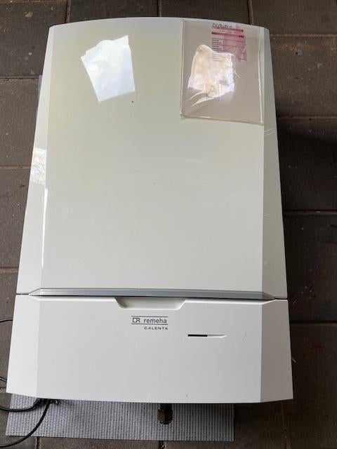 CV ketel Remeha Calenta 28c, Ophalen, 30 tot 80 cm, Gebruikt, Hoog rendement (Hr)