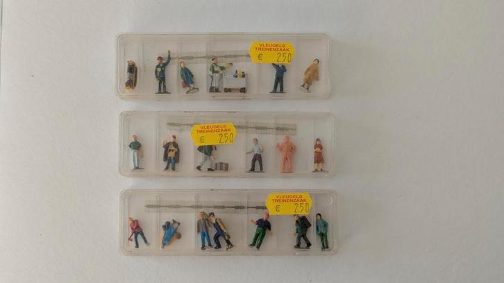 H0 Figuren Merkloos - 19 stuks voor 7,50!, Hobby en Vrije tijd, Modeltreinen | H0, Zo goed als nieuw, Brug, Tunnel of Gebouw, Gelijkstroom of Wisselstroom