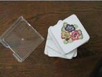 leuke onderzetters in kunststof houder, Ophalen of Verzenden, Gebruikt, Glas of Kopje