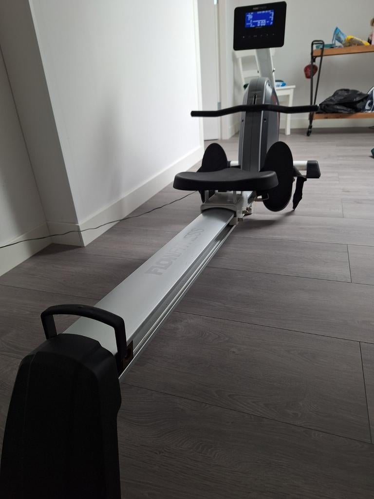 Roeitrainer Flowfitness DMR800, Ophalen