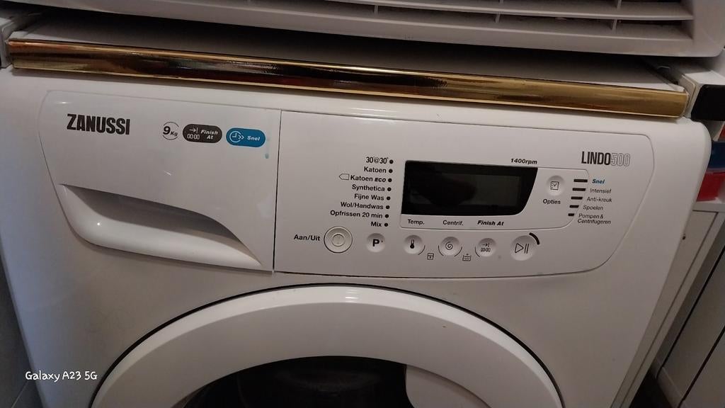 Zanussi wasmachine STAAT AAN DE STRAAT, Ophalen, 1200 tot 1600 toeren, 8 tot 10 kg, Wolwasprogramma