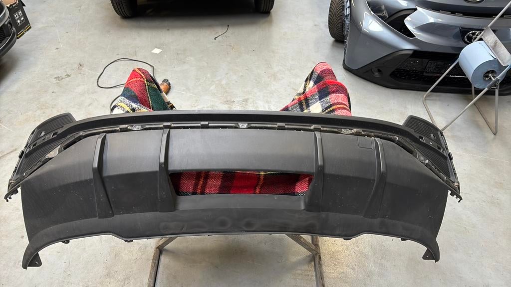 Bumper hoes q3 Audi bouwjaar 2021, Ophalen of Verzenden, Audi, Bumper