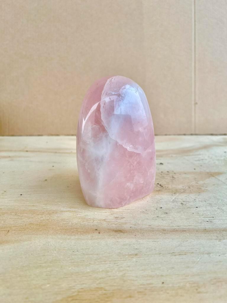 Rose kwarts gepolijst, Verzamelen, Mineralen en Fossielen, Ophalen of Verzenden