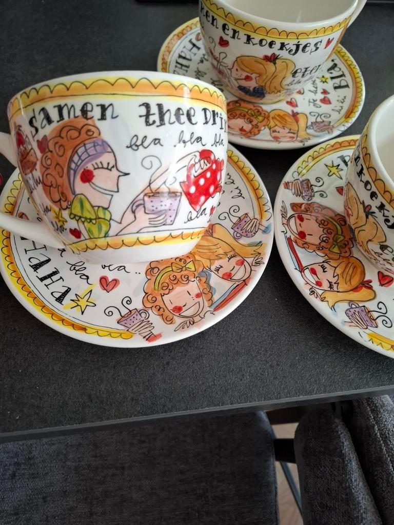 6 theekopjes/cappuccinokopjes met schotels, Ophalen, Porselein, Overige stijlen, Kop(pen) en/of Schotel(s)
