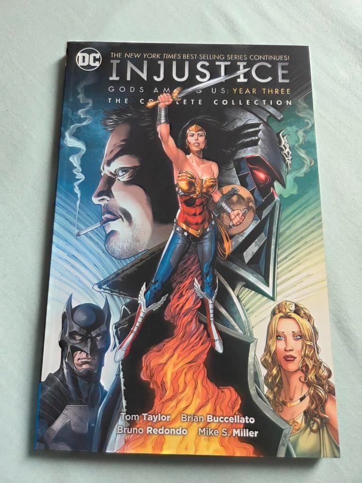 Injustice: Gods Among Us Year Three Complete Collection, Boeken, Strips | Comics, Zo goed als nieuw, Eén comic, Amerika, Ophalen of Verzenden