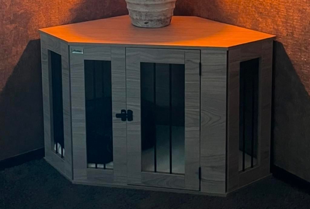 Honden bench - hok - huis., Dieren en Toebehoren, Hondenbenches, Ophalen, Zo goed als nieuw