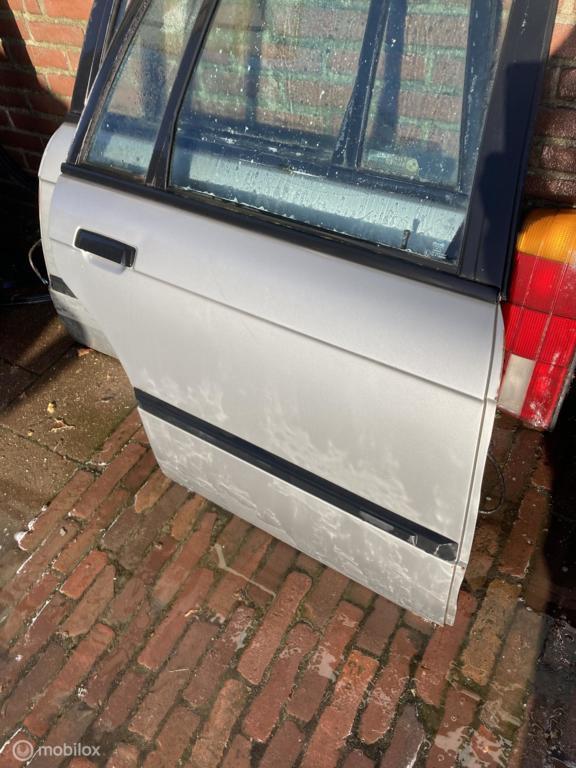 Achterdeur rechts origineel rechtsachter grijs BMW 3 E30, Auto-onderdelen, Carrosserie en Plaatwerk, Deur, BMW, Achter, Rechts