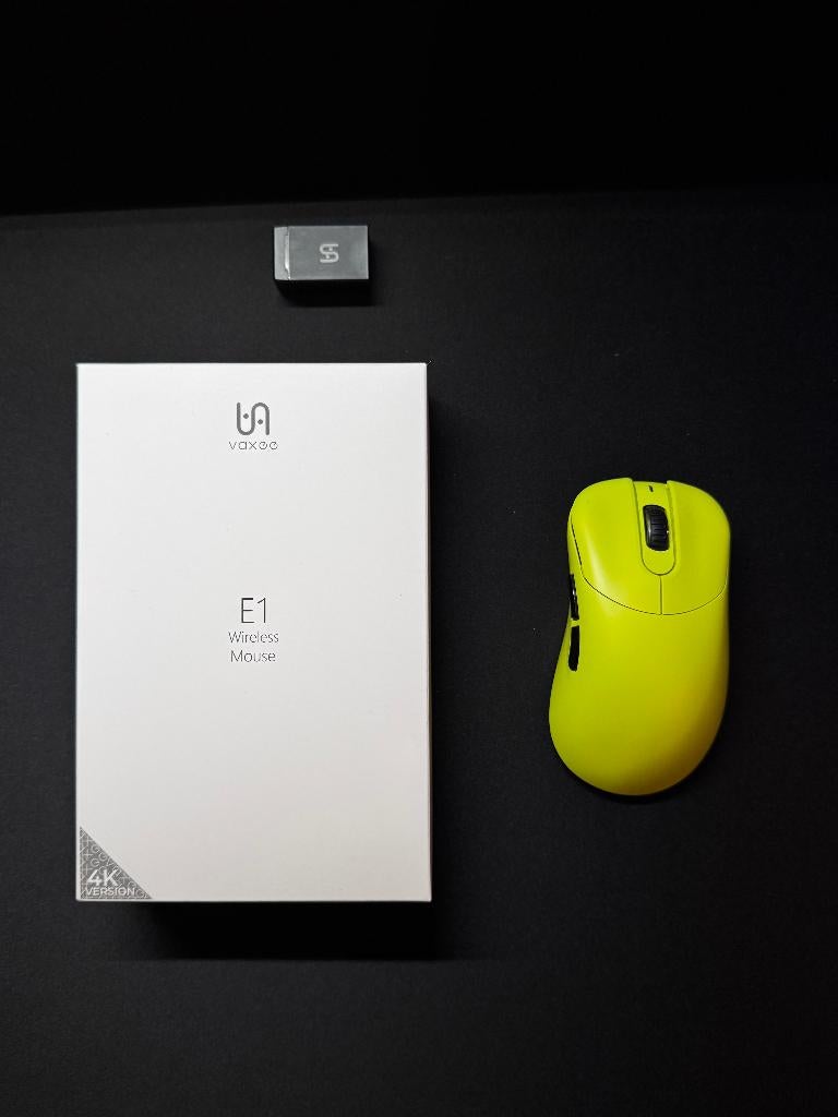 Vaxee E1 4k (Fluorescent Green), Computers en Software, Muizen, Zo goed als nieuw, Muis, Draadloos, Ergonomisch, Ophalen of Verzenden