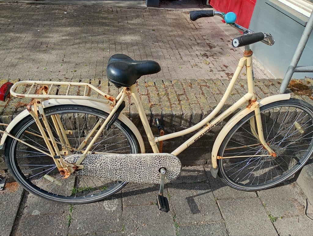 Omafiets Edwards met nieuwe banden, Fietsen en Brommers, Ophalen, Gebruikt, Edwards