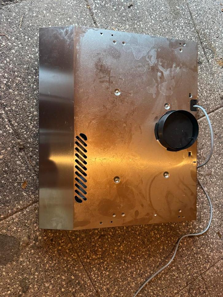 Ikea afzuigkap met filter - Zo goed als nieuw, Witgoed en Apparatuur, Afzuigkappen, Zo goed als nieuw, Inbouw, Onderbouw afzuigkap