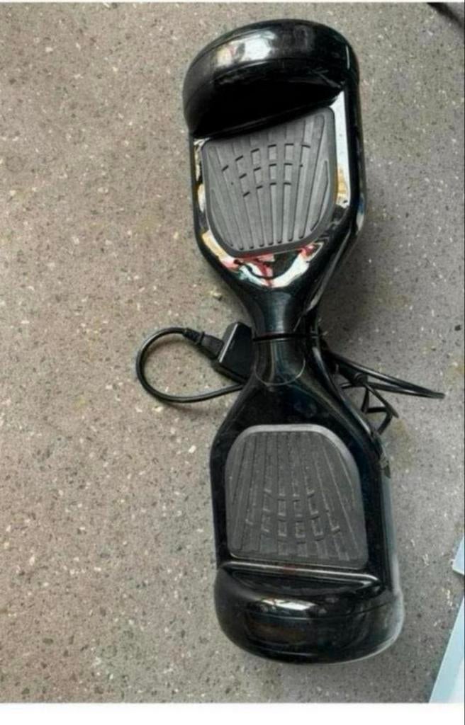 Hoverboard - Laadt niet op, geluid werkt wel, Ophalen of Verzenden, Gebruikt, Overige typen