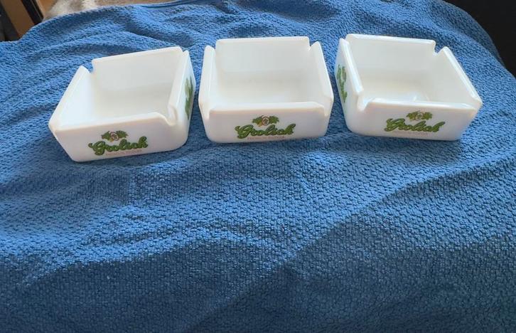 7 asbakken grolsch en stuyvesant zie foto,s, Verzamelen, Rookartikelen, Aanstekers en Luciferdoosjes, Zo goed als nieuw, Asbak