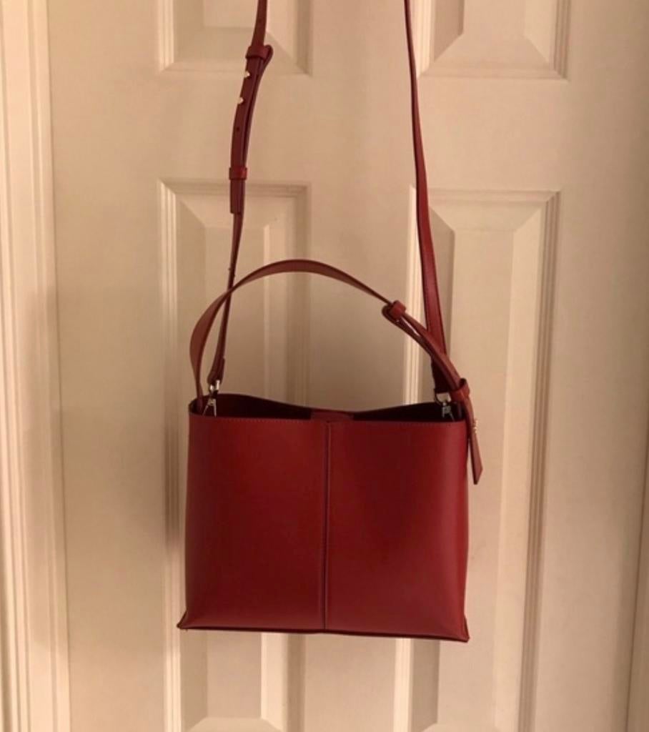 Mango tas , MNG Rode Schoudertas, Ophalen of Verzenden, Zo goed als nieuw, Rood, Handtas