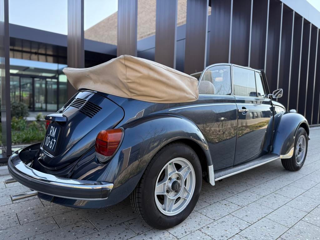 Prachtige Volkswagen Kever 1302 LS Karmann Cabriolet BJ 1972, Auto's, Achterwielaandrijving, Beige, Cabriolet, Leder