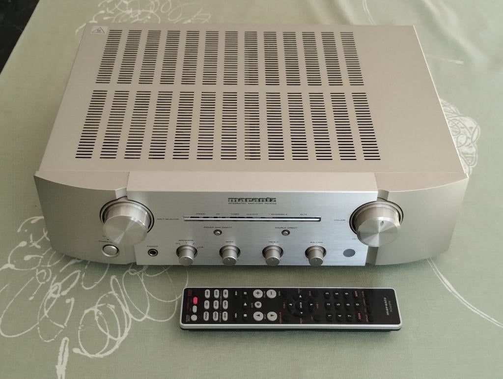 Marantz PM7003, zilver-goud, Audio, Tv en Foto, Versterkers en Receivers, Zo goed als nieuw, 60 tot 120 watt, Stereo, Ophalen