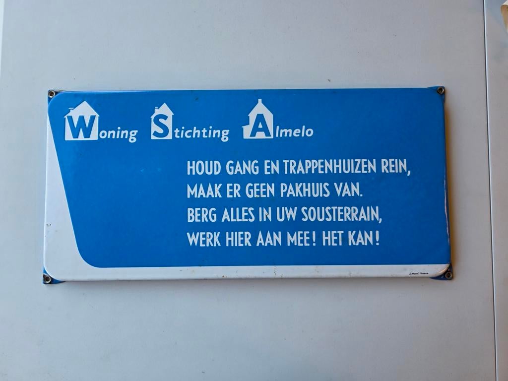 Vintage Woningstichting Almelo Emaille Bord - Schoonhouden, Ophalen of Verzenden