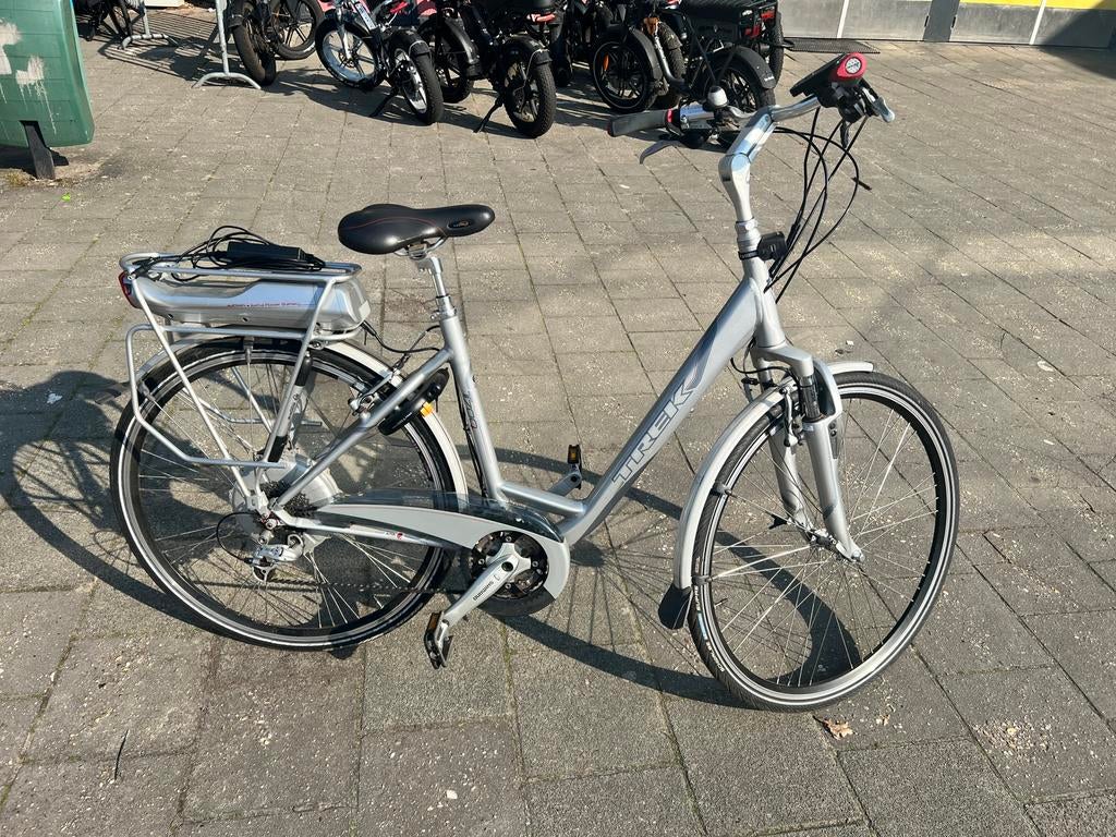 Elektrische fiets dames – werkend + oplader + 2 displays, Ophalen, Gebruikt, Overige merken