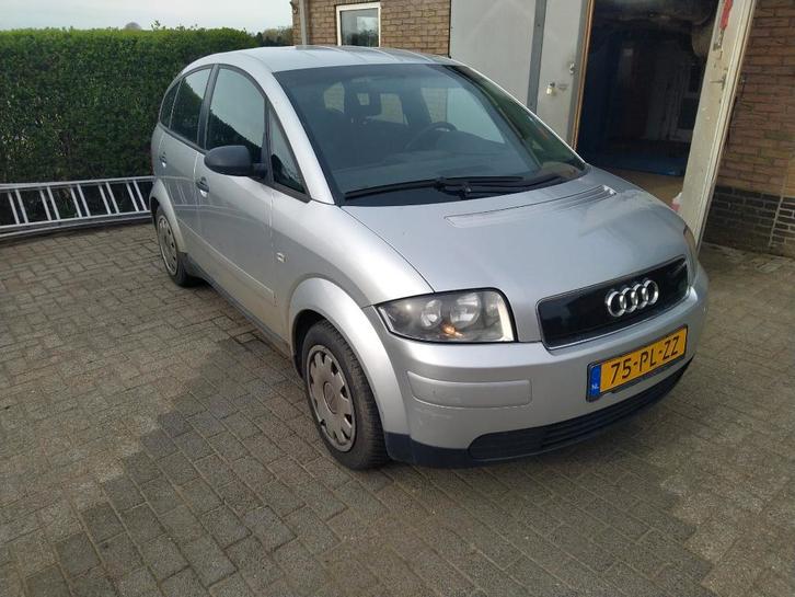 Audi A2 1.4 55KW 2002 Grijs, Auto's, Audi, Particulier, A2, ABS, Airconditioning, Benzine, B, MPV, Handgeschakeld, Geïmporteerd
