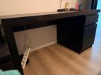 Malm bureau zwart van ikea, Huis en Inrichting, Bureaus, Ophalen, Zo goed als nieuw, Bureau