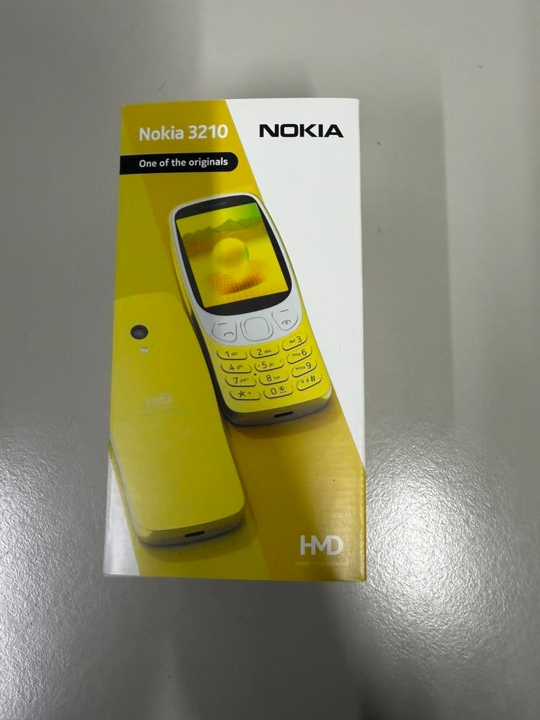 *nieuw* Nokia HMD 3210 Black, Telecommunicatie, Mobiele telefoons | Nokia, Zwart, Fysiek toetsenbord, Nieuw, Ophalen of Verzenden