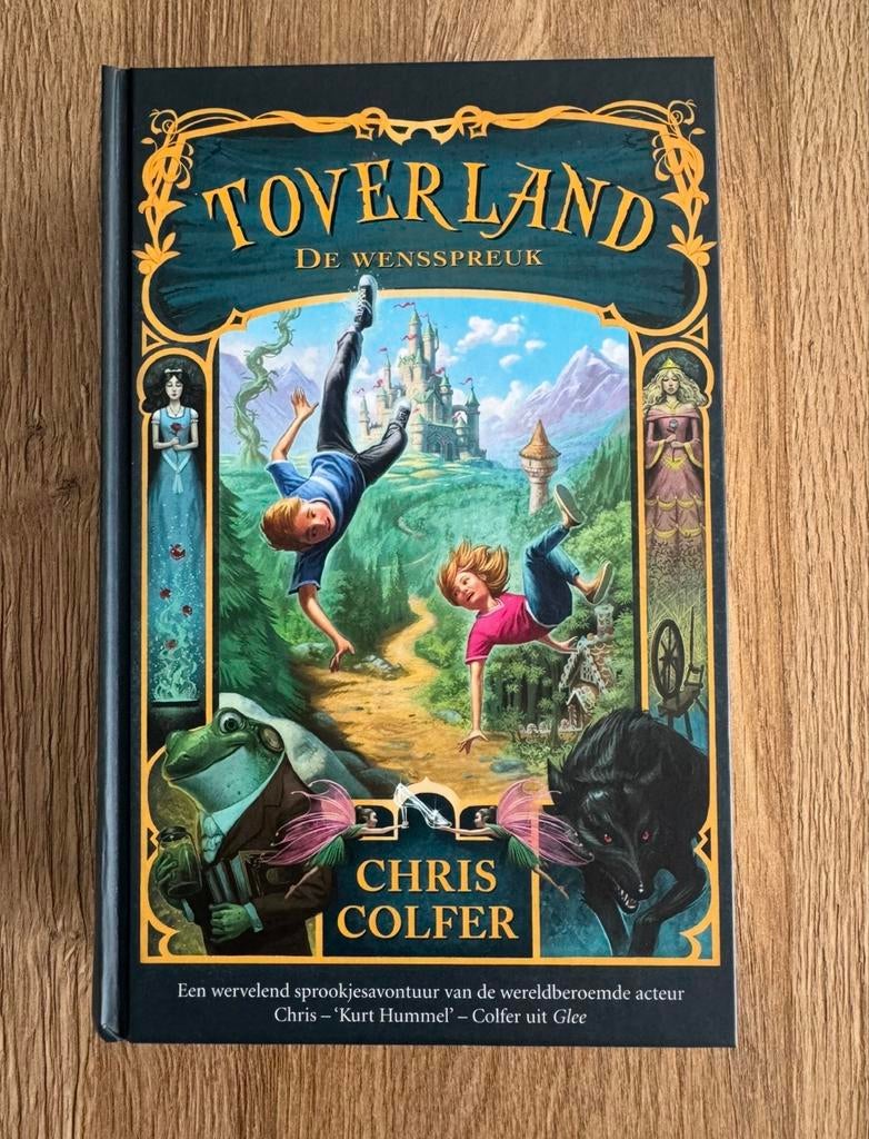 Toverland - Chris Colfer (Glee) - In goede staat, Ophalen of Verzenden, Zo goed als nieuw, Sprookjes