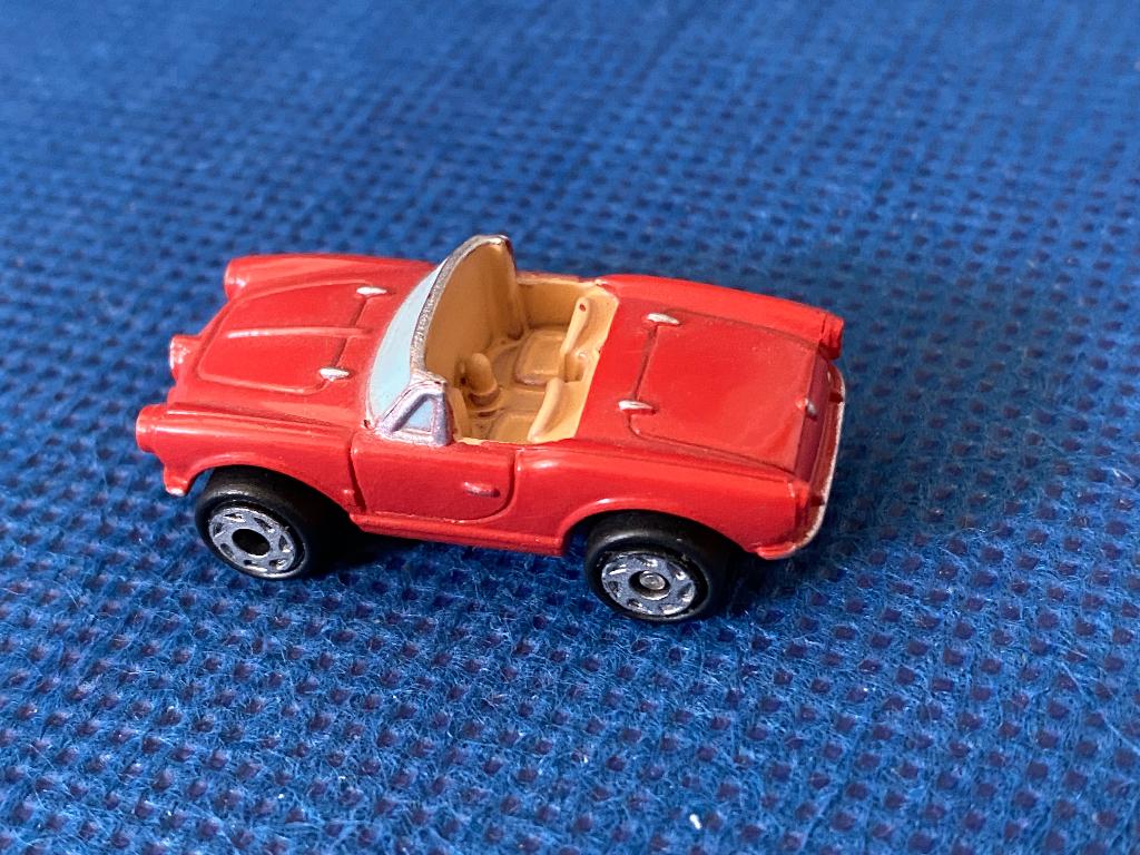 Alfa Romeo Giulietta spider, Hobby en Vrije tijd, Modelauto's | Overige schalen, Zo goed als nieuw, Auto, Ophalen of Verzenden