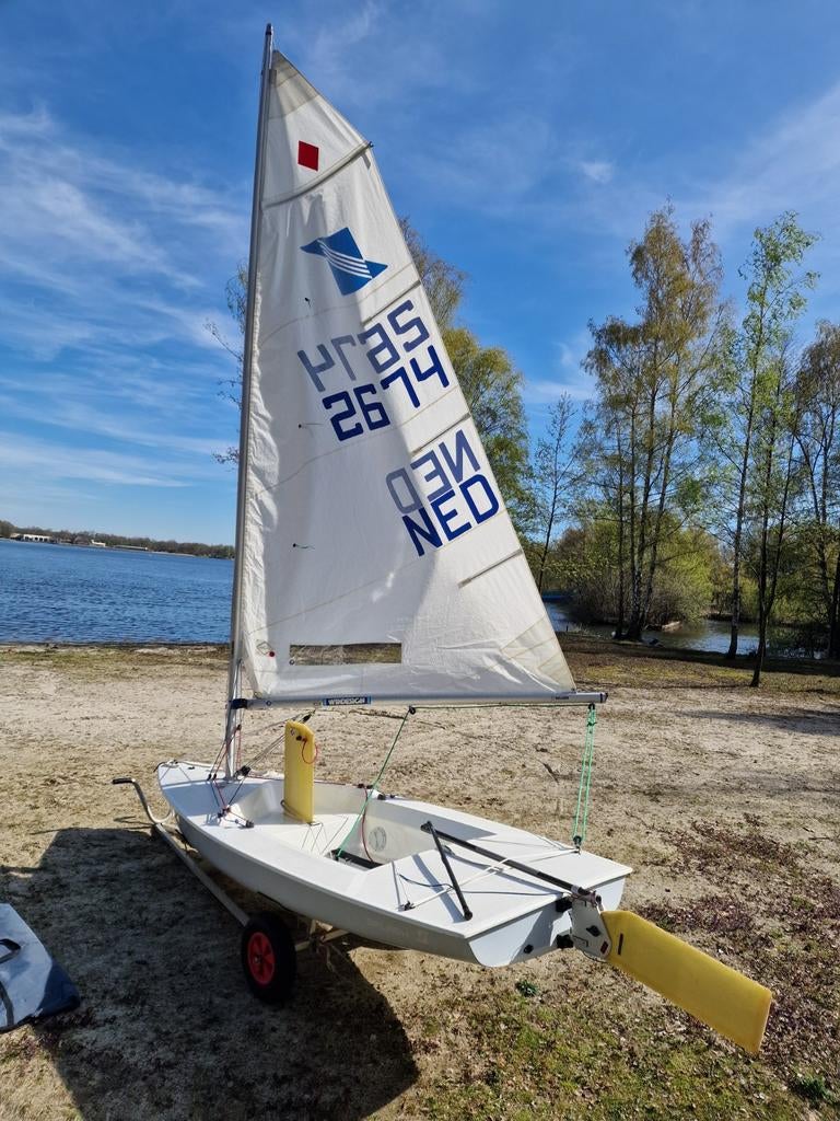 Splash Zeilboot  bouwjaar 2015 met SplasSpecials en trailer, Watersport en Boten, Open zeilboten, Ophalen, Geen motor, Gebruikt