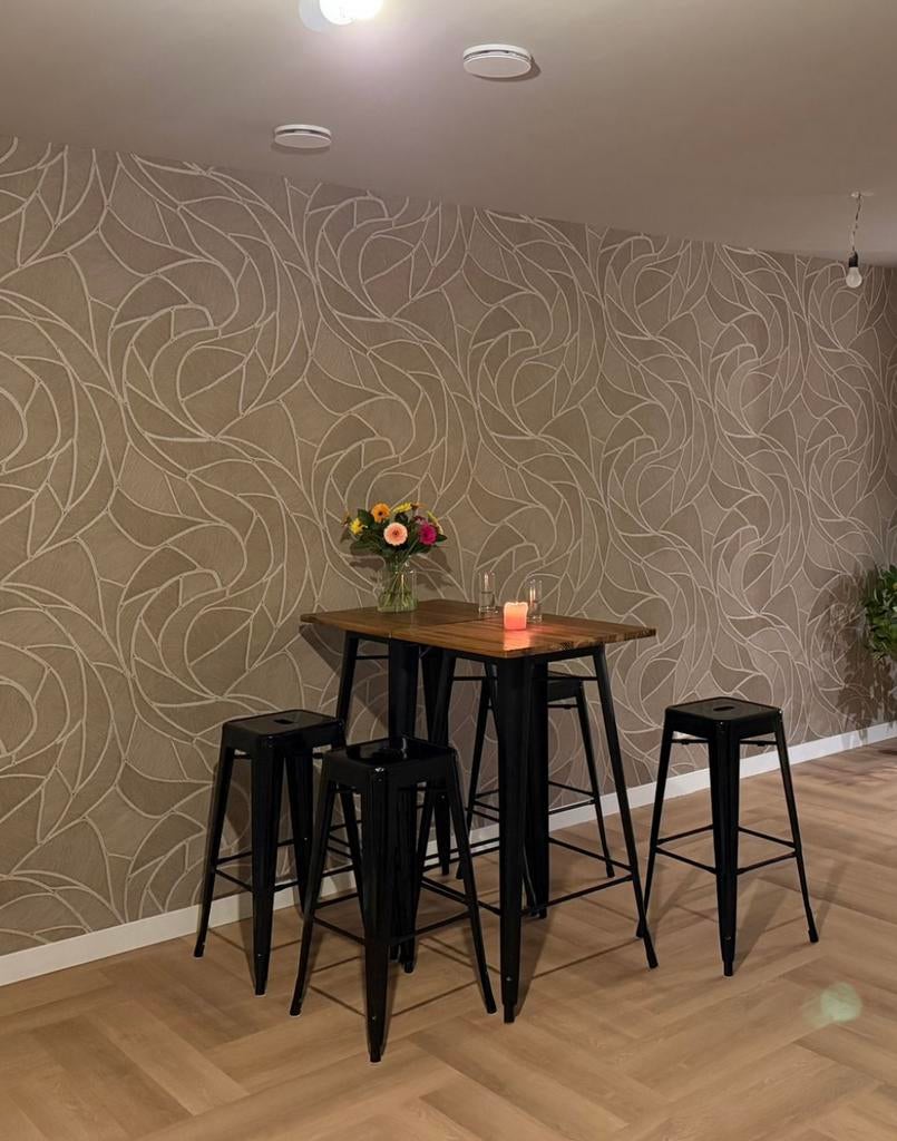 2 bar tafels / hoge tafel / sta tafels en 4 bar krukken, Ophalen, Gebruikt