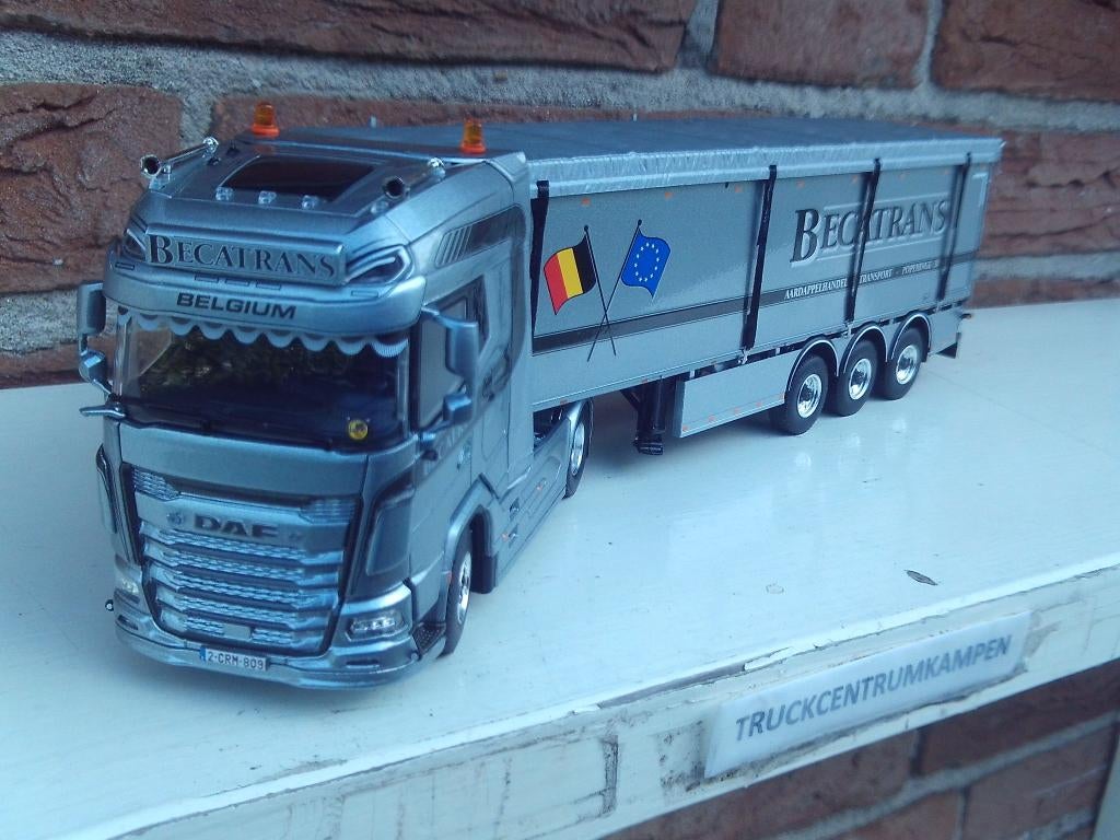 WSI  Daf  XG+  4 x 2 + Belt  Trailer  van  Becatrans., Ophalen of Verzenden, Nieuw, Bus of Vrachtwagen, Wsi