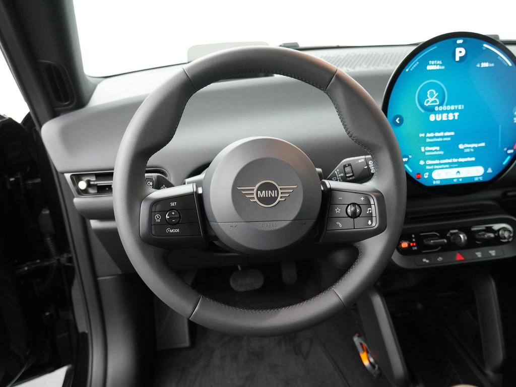 MINI 3-deurs Cooper E Blackyard | Pakket XS | Head-up displa, Auto's, Mini, Stof, Gebruikt, 41 kWh, Met garantie (alle)
