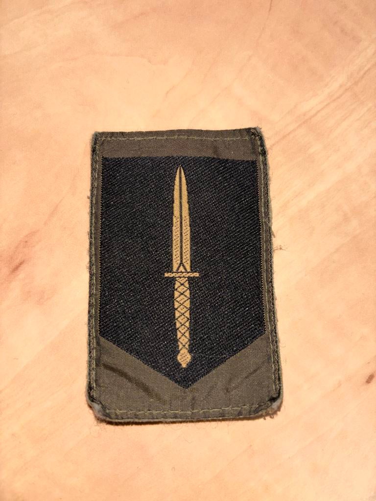 Gedragen origineel KCT mouwembleem - Commando Korps, Verzenden, Landmacht, Nederland, Embleem of Badge