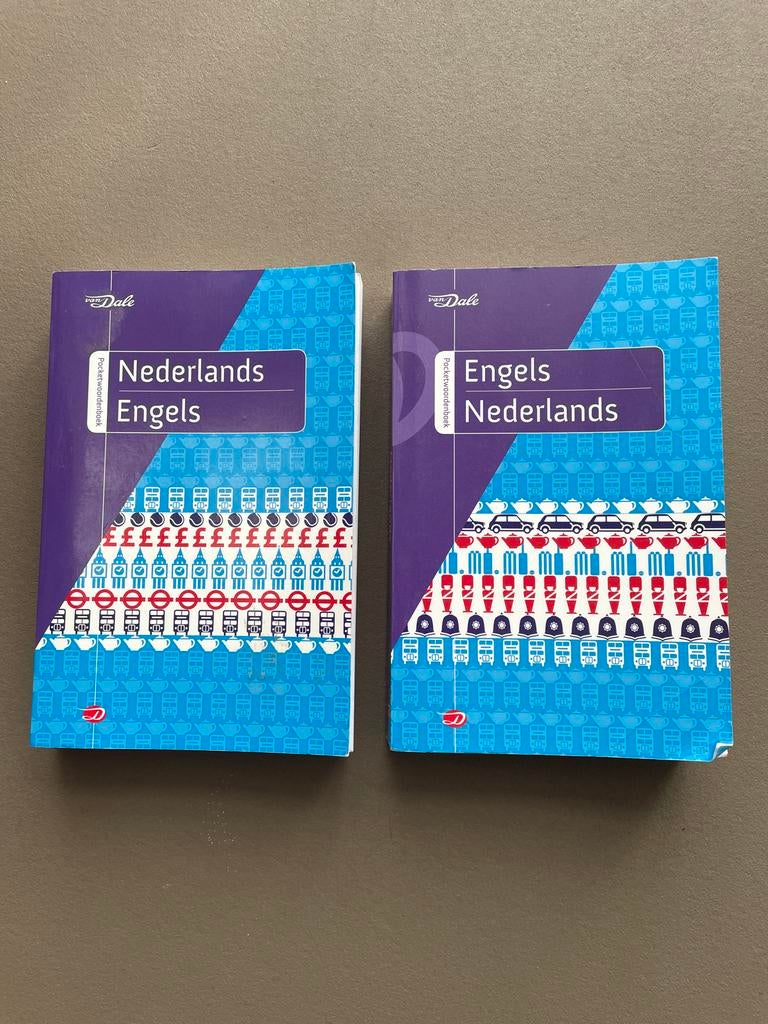 Van Dale Pocketwoordenboek Nederlands-Engels en Engels-Neder, Ophalen of Verzenden, Zo goed als nieuw, Van Dale, Nederlands